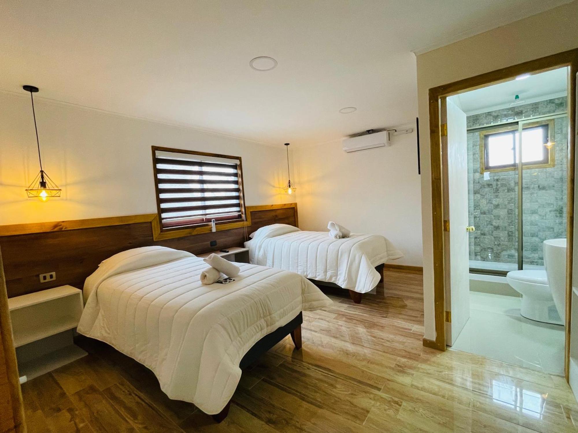 Residencial Victoria Said Linares Exterior foto